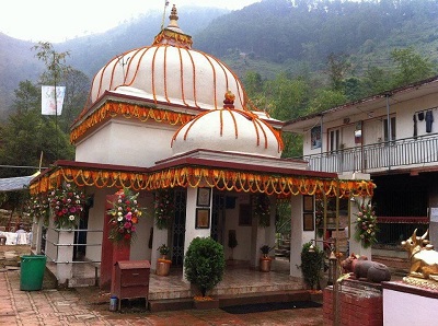 Increased pilgrims in Doleshwar temple