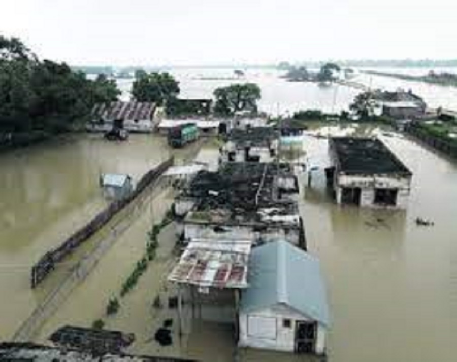 Over dozen of houses in Deukhuri inundated