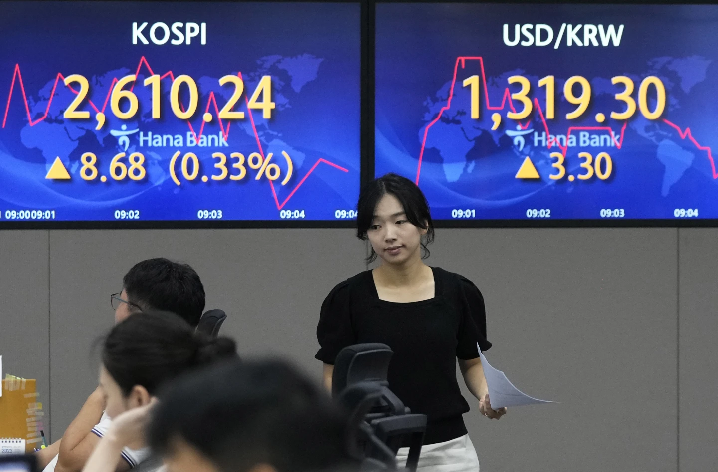 Asian stocks decline after US inflation edges higher