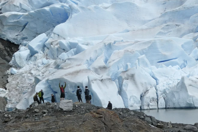 Crammed with tourists, Alaska’s capital wonders what will happen