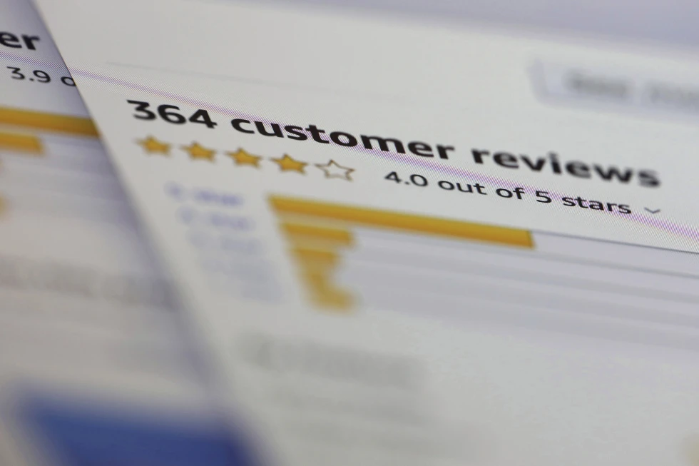 Online Giants Combat Fake Reviews