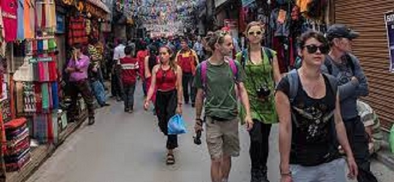 Nepal draws 800 thousand tourists in nine months