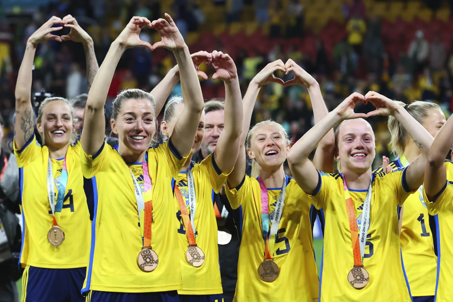 Sweden beats Australia 2-0 to win