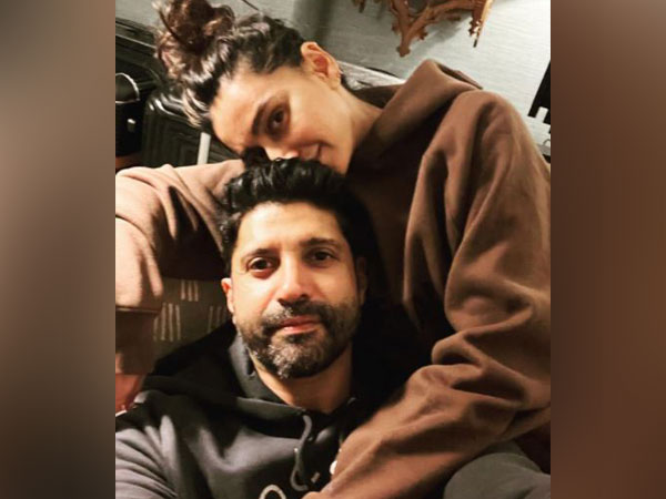 Check out Farhan Akhtar’s hilarious V-Day post for Shibani Dandekar