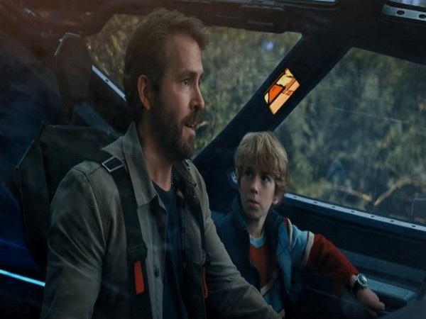 Ryan Reynolds’ time-traveling flick ‘The Adam Project’ trailer released