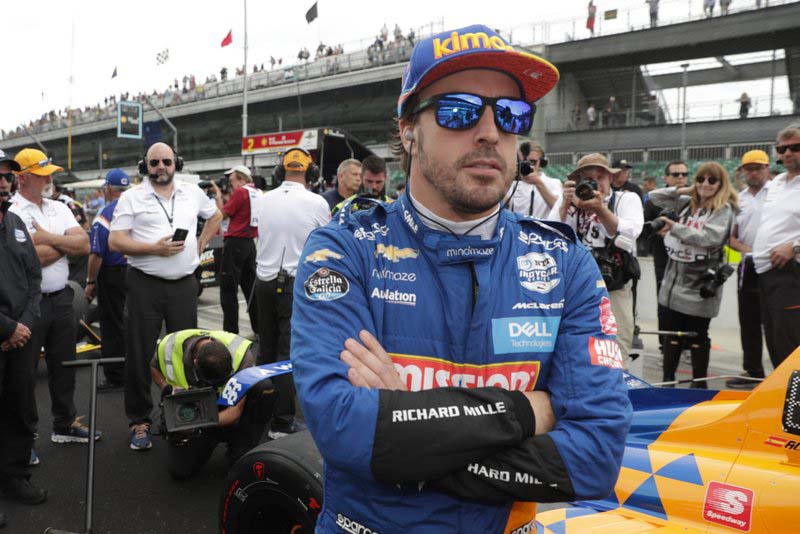 F1 driver Alonso has successful operation on fractured jaw