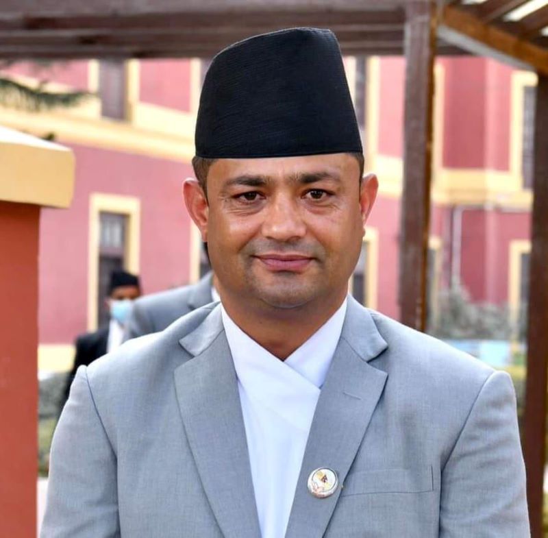 Minister Giri directs for timely service delivery