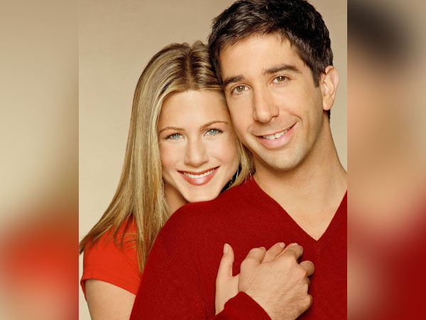 Jennifer Aniston addresses dating rumours with David Schwimmer