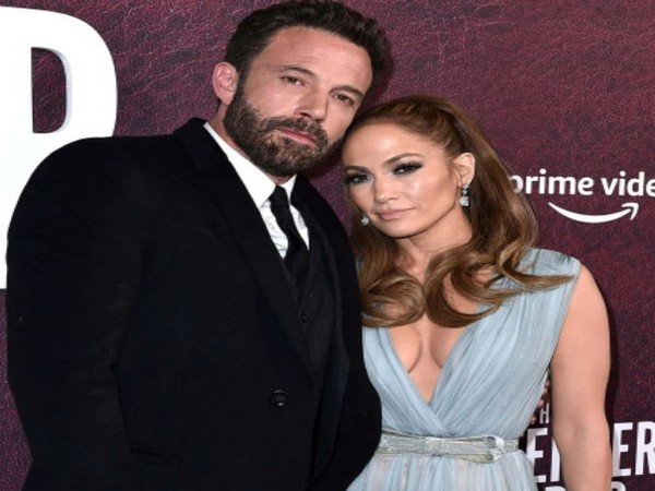 Jennifer Lopez, Ben Affleck are engaged