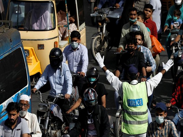 Pakistan: Islamabad residents criticize deteriorating traffic condition