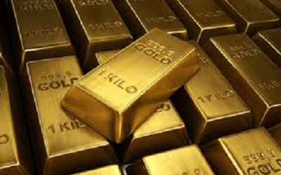 Price of yellow metal up by Rs 300 per tola