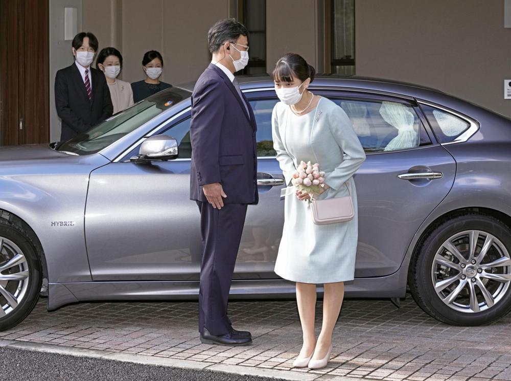 Japan’s Princess Mako marries commoner, loses royal status