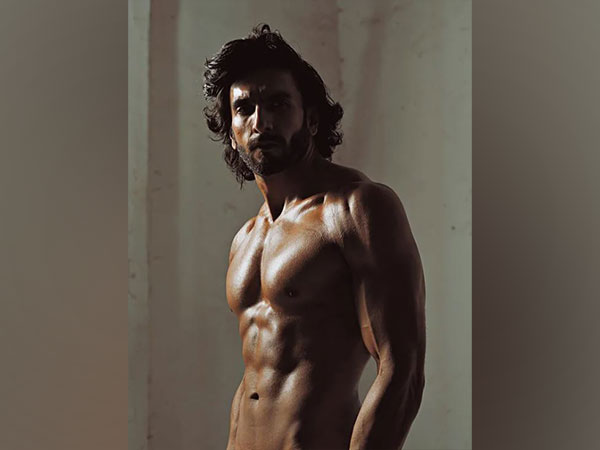 Ranveer Singh sets the temperature soaring