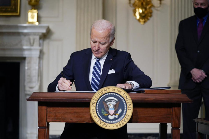 Biden opening summit with ambitious new US climate pledge