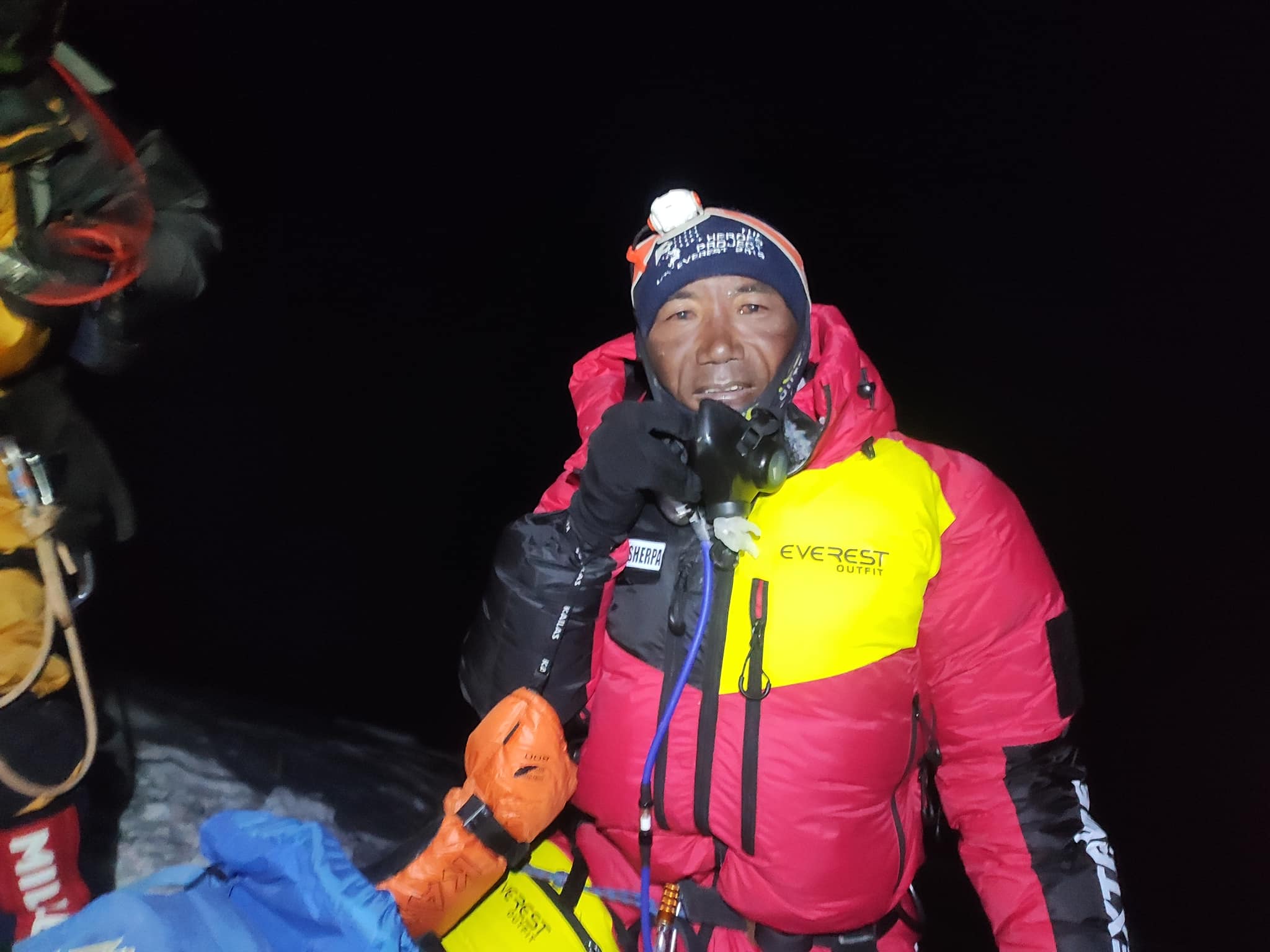 Record-holder climber Kamirita ascending Sagarmatha for the 29th time