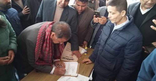 NC leader Sitaula files nomination paper for NA election