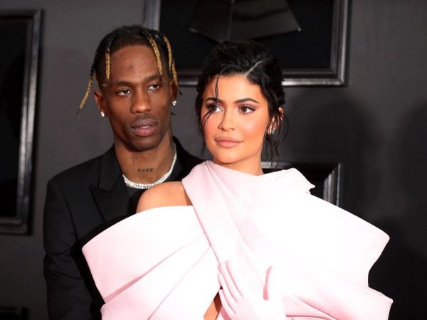 Kylie shares son’s photo with Travis on Father’s Day