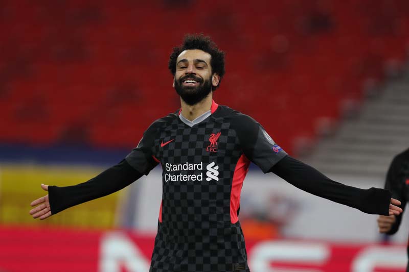 Liverpool pounces on errors to earn 2-0 win v Leipzig in CL