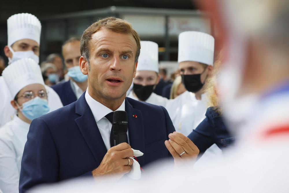 Egg thrown at French President Marcon