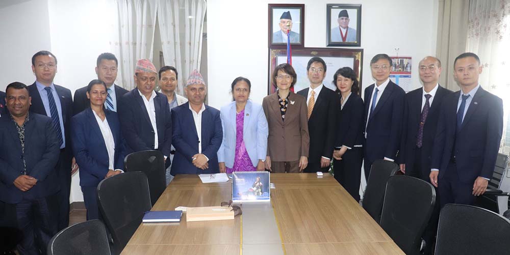 Chinese delegation calls on Minister Sharma