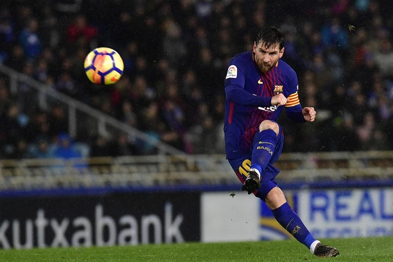 PSG explores Messi signing; Pochettino in contact