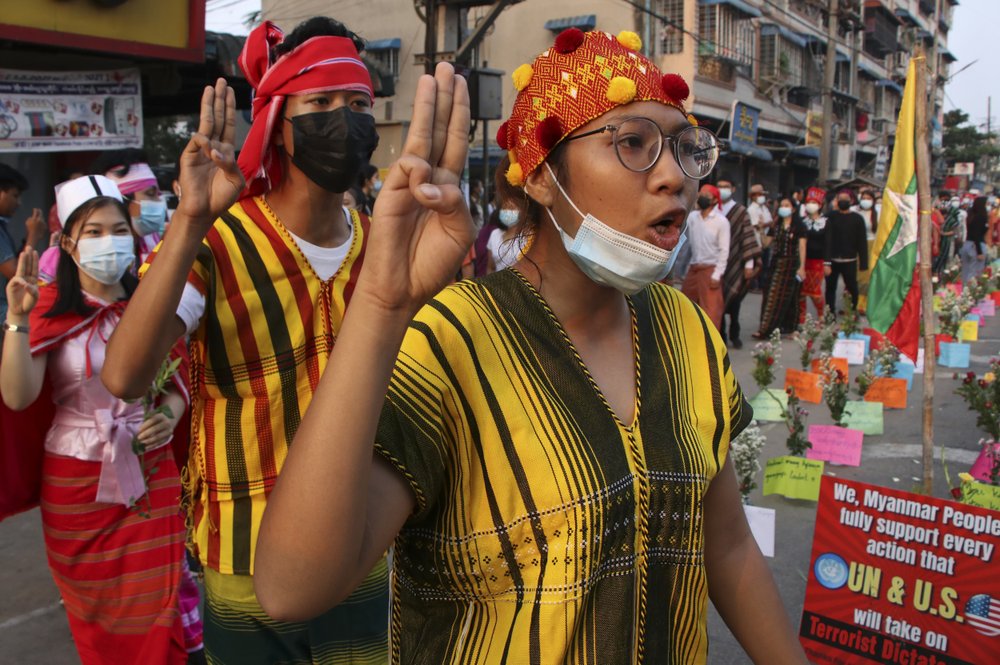 After silence strike, Myanmar protests again met with force