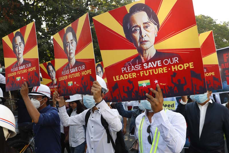 Suu Kyi detention extended as protests continue in Myanmar