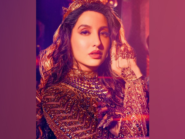 Nora Fatehi dazzles in her latest picture at IIFA 2022