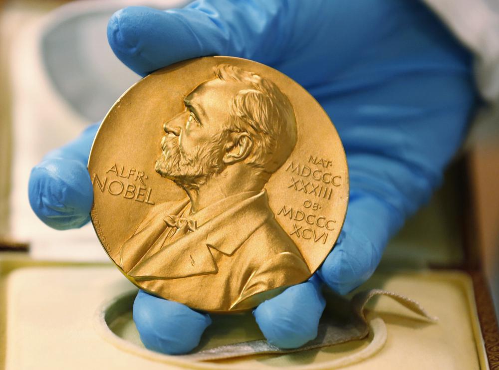 Nobel panel to reveal 2021 prize for physics