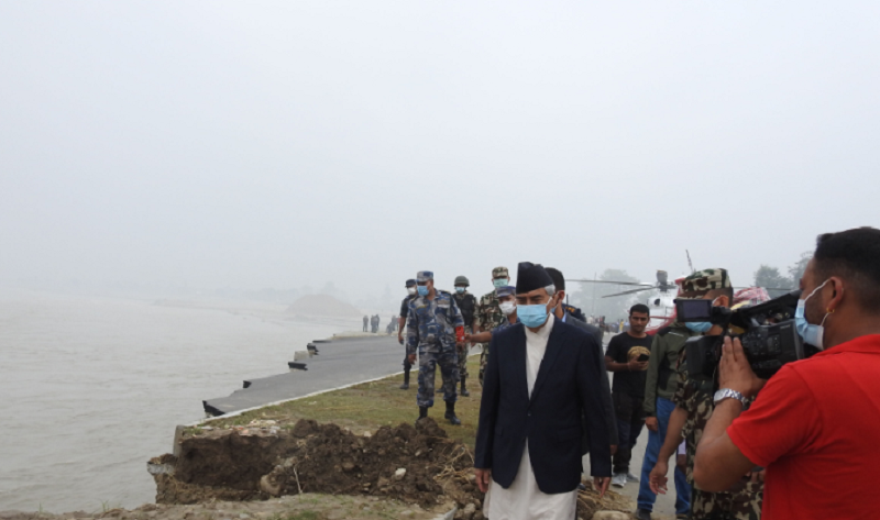 PM inspects flood affected areas