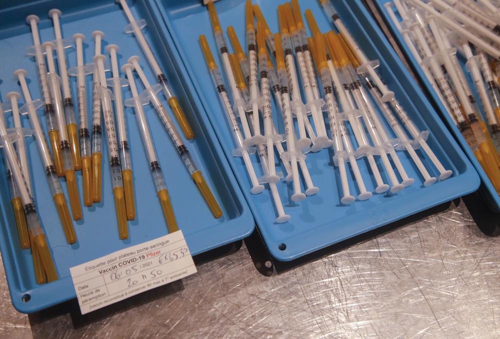 Lack of syringes postpones vaccination campaign