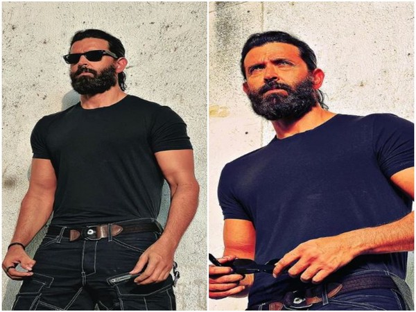 Hrithik Roshan flaunts long beard