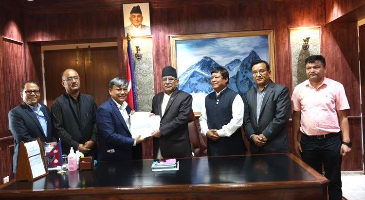 Officials of Language Commission submit memo to PM Dahal