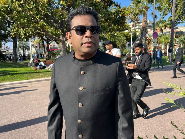 AR Rahman remembers KK at IIFA Rocks 2022