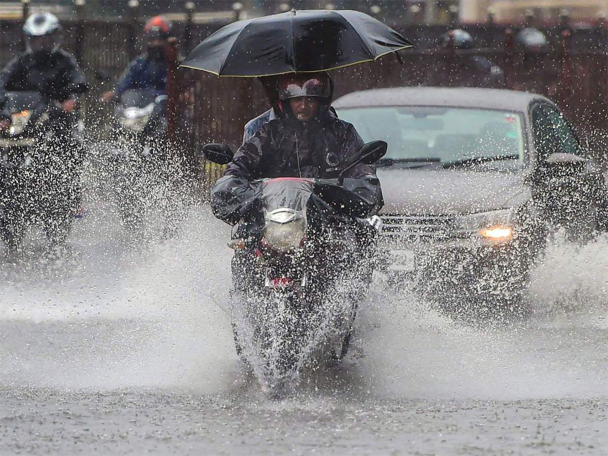 Snowfall and rain likely in most parts of the country from Friday evening