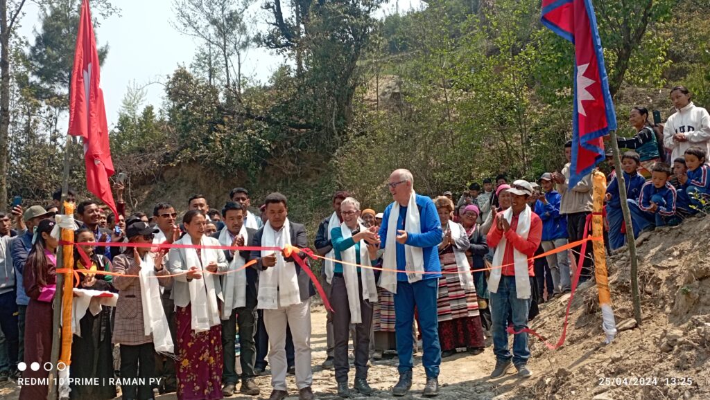 Road opening in Solukhumbu