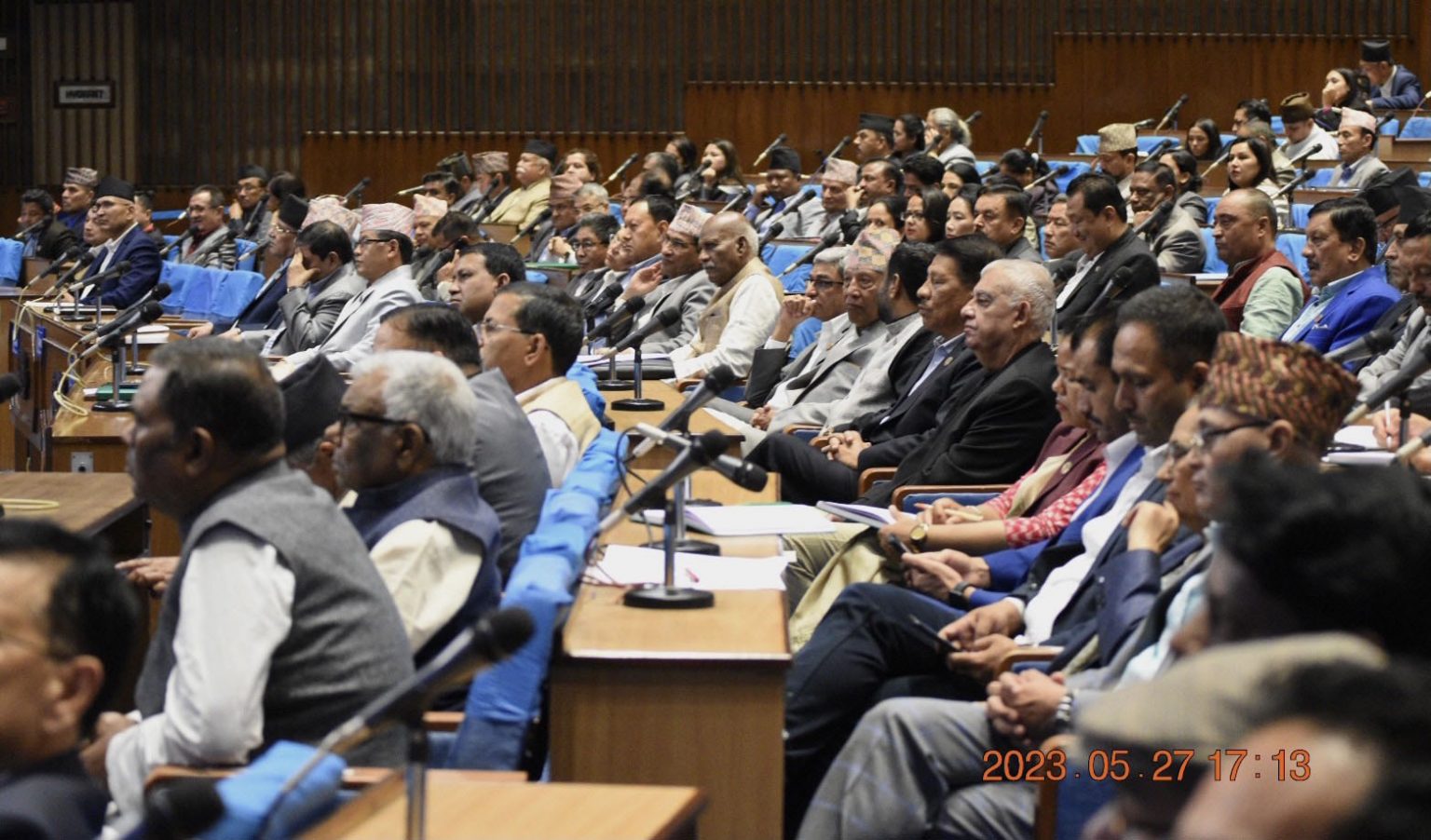 UML stages protest in HoR meeting