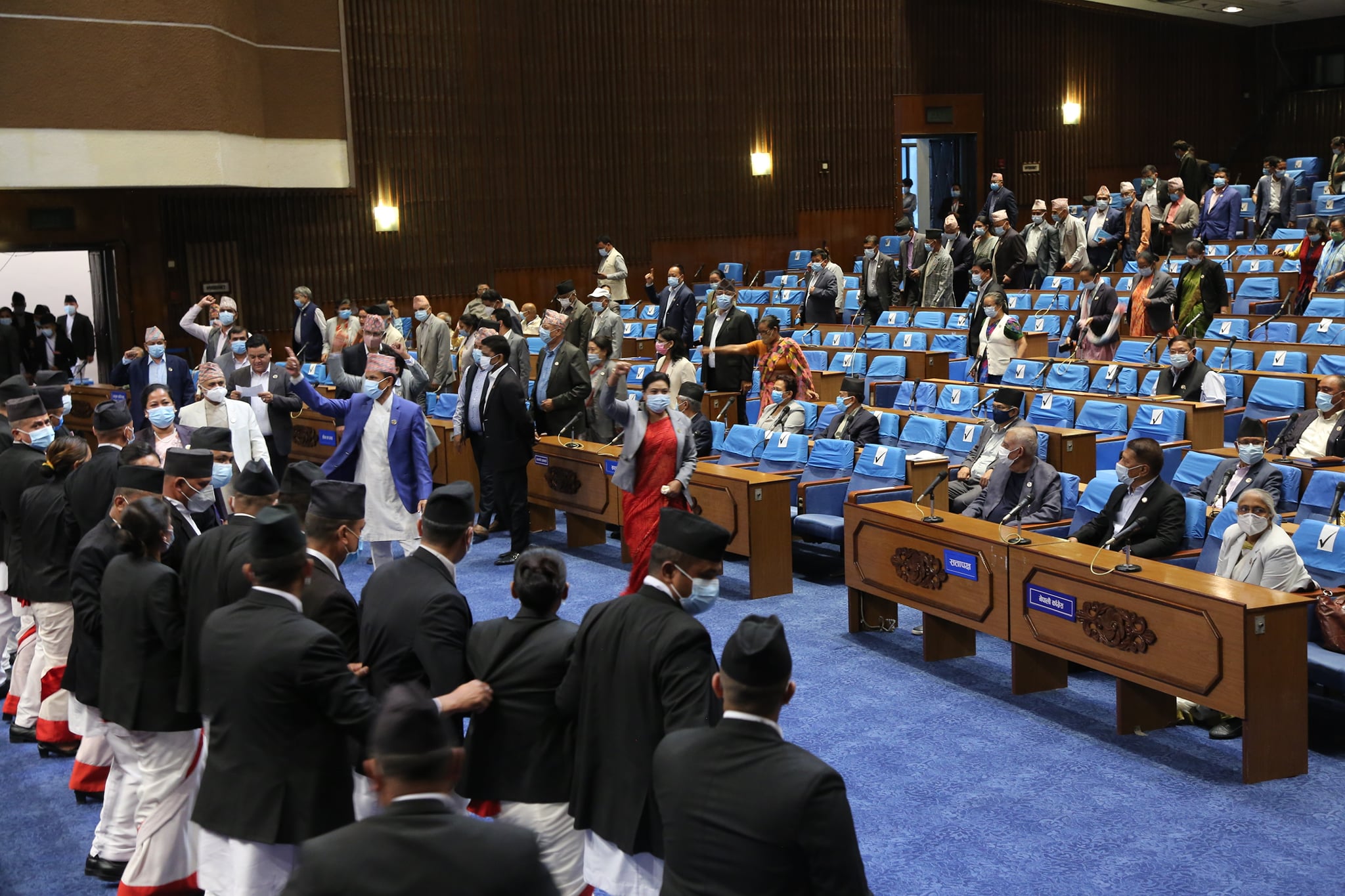 UML continues to obstruct parliament today, too