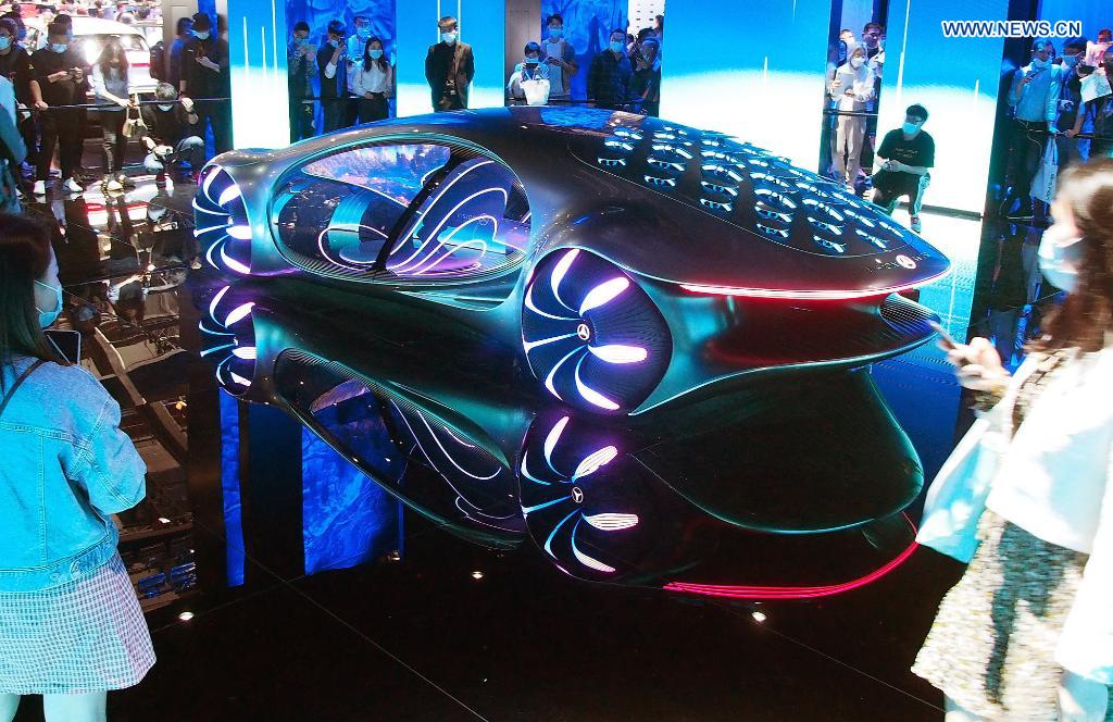 Int’l carmakers unveil new models at Shanghai auto show