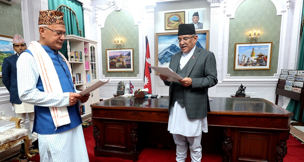 Deepak Karki taking oath as Minister of State for Forests