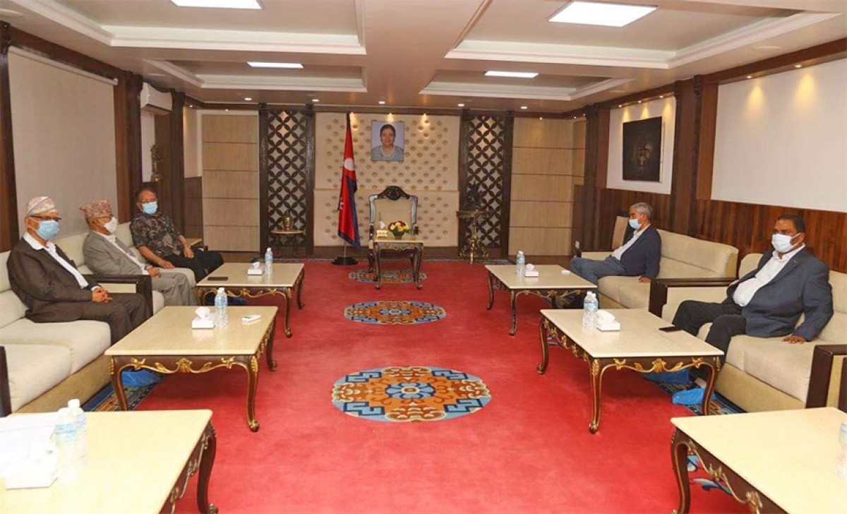 Deuba, Dahal and Nepal meet in Baluwatar