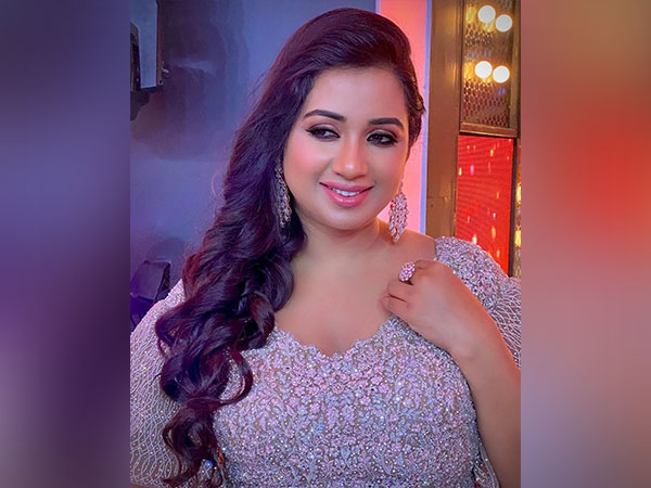 Shreya Ghoshal completes 20 years in Bollywood