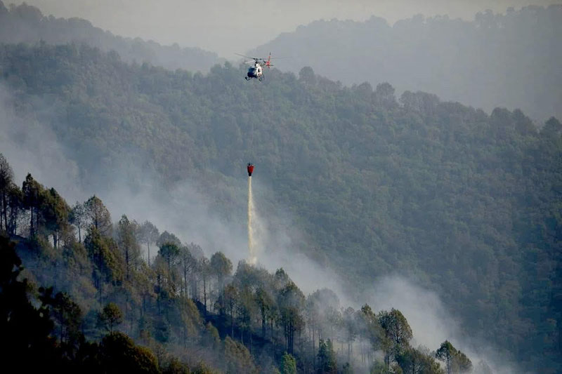 Helicopters in the rescue in recent fire