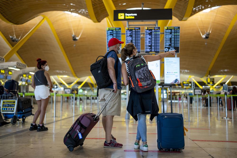 Spain, Portugal frustrated by shifting virus travel policies