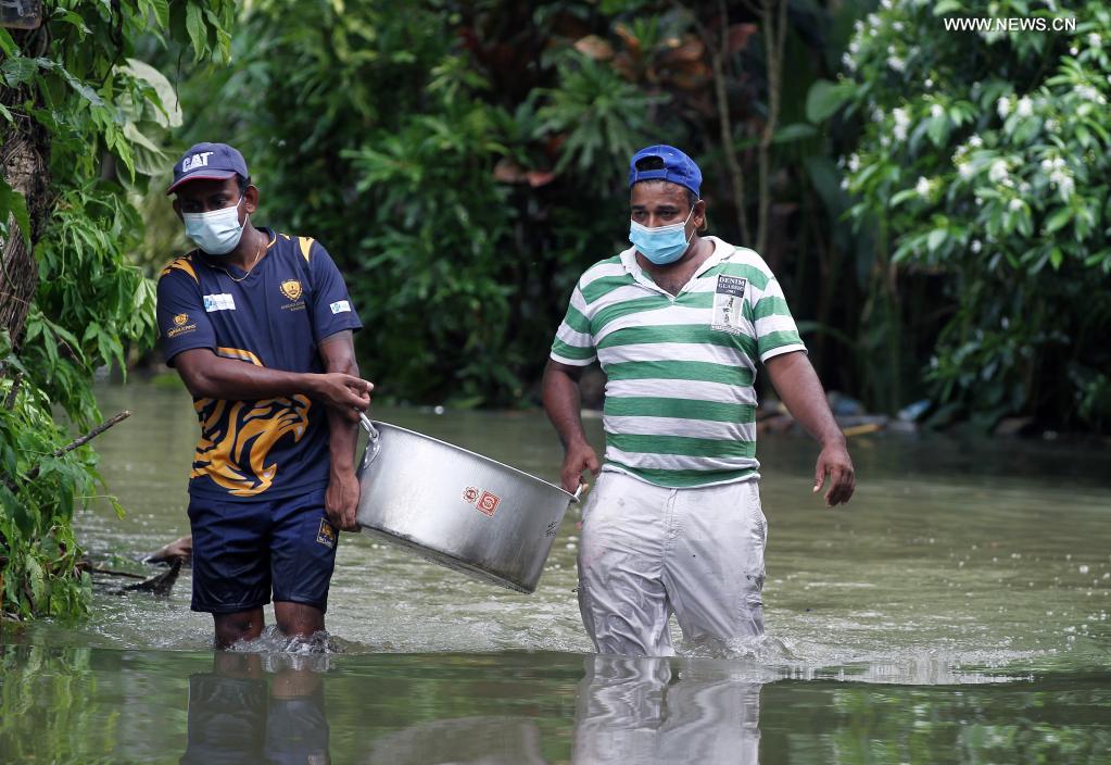 Death toll in Sri Lanka rises to 10, nearly 220,000 affected