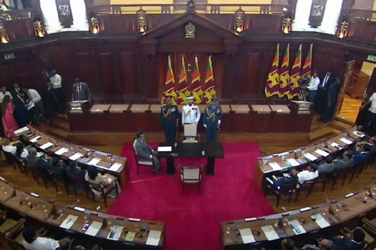 Sri Lanka’s new cabinet sworn in