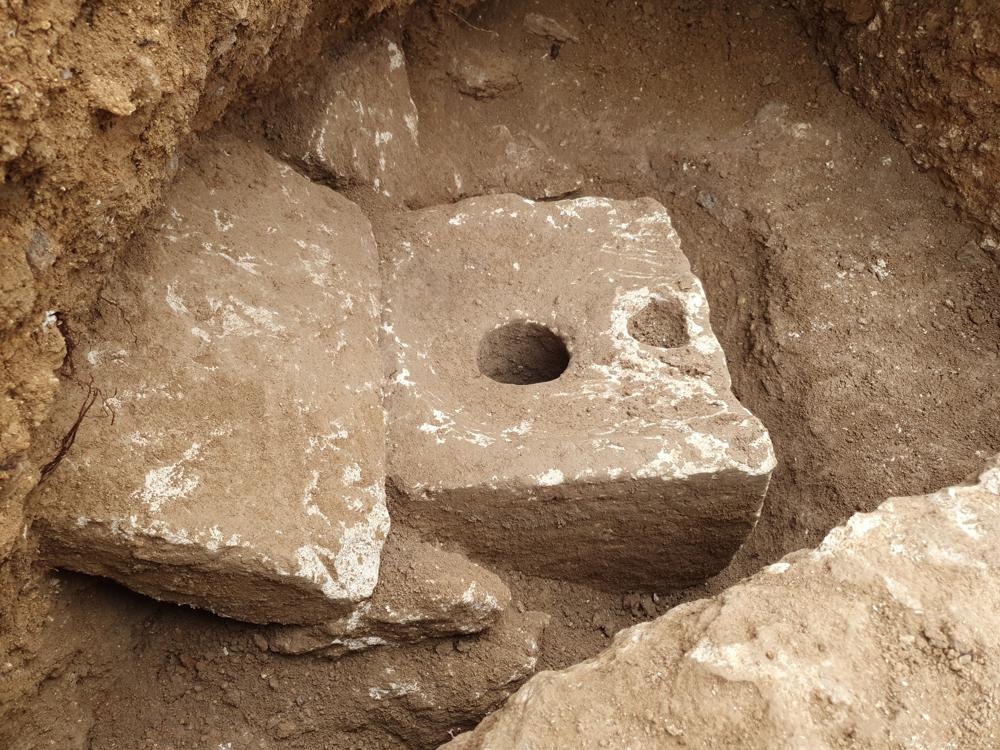 2,700-year-old toilet found in Jerusalem