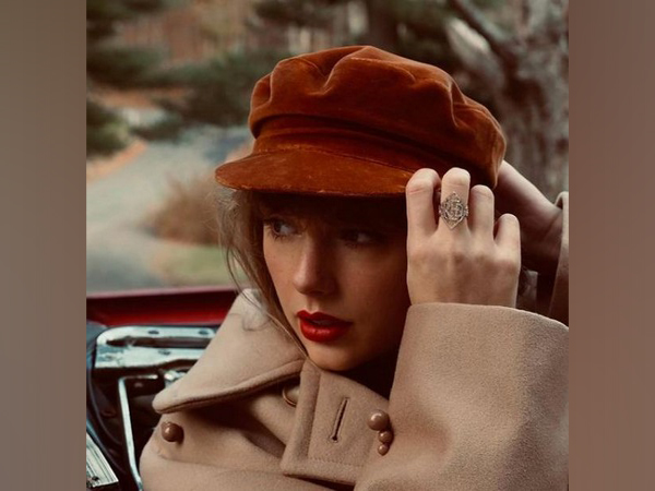 Taylor Swift teases ‘red season’ ahead of ‘Red’ album’s release