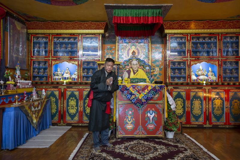 New Tibetan exile president open to China conlict