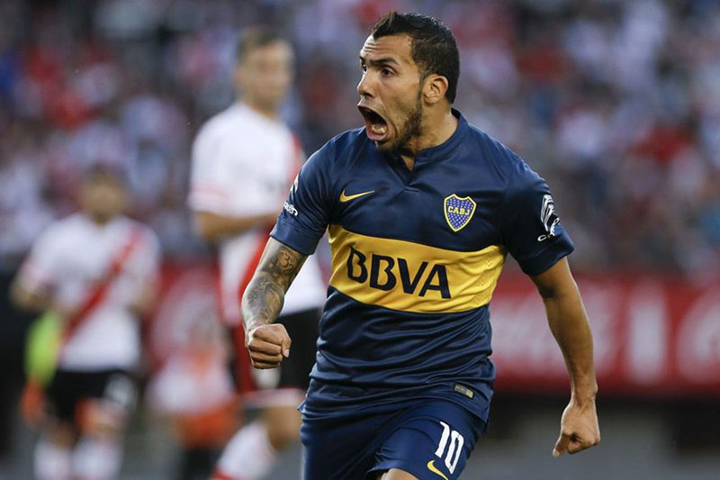 Tevez steers Boca Juniors into semifinals